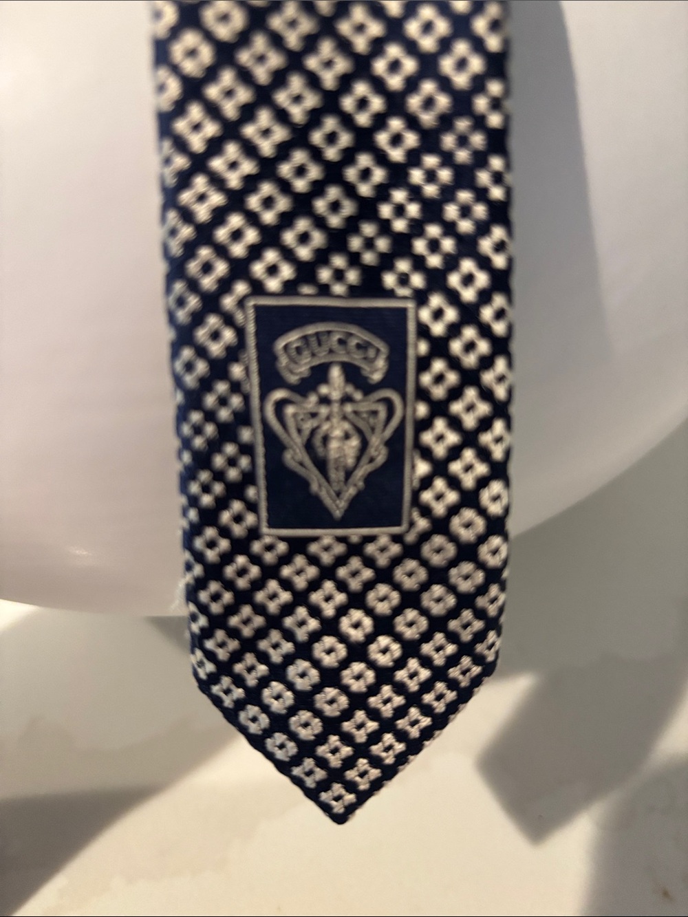 Gucci Navy and White Micro-Pattern Silk Tie - Picture 3 of 4